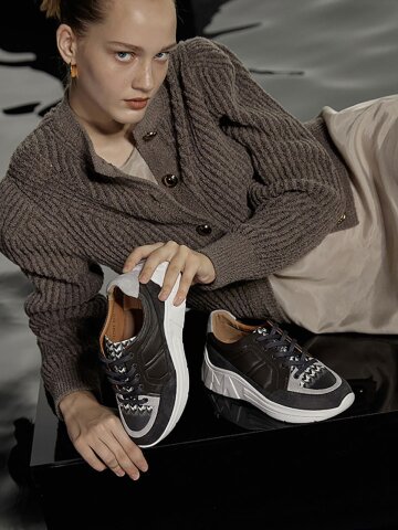 [라운지그레이]로리 스니커즈