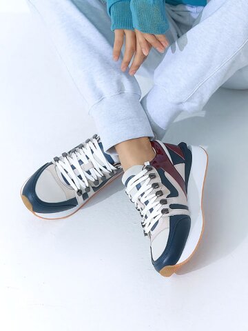 [라운지그레이]에어 포지티브 스니커즈