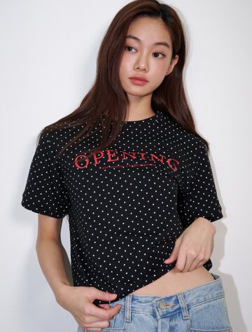 도트 반팔 로고 크롭 티셔츠 블랙