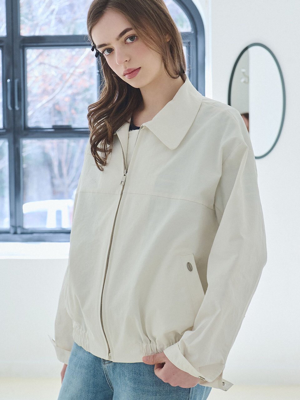 Modern zip-up blouson_2 Colors