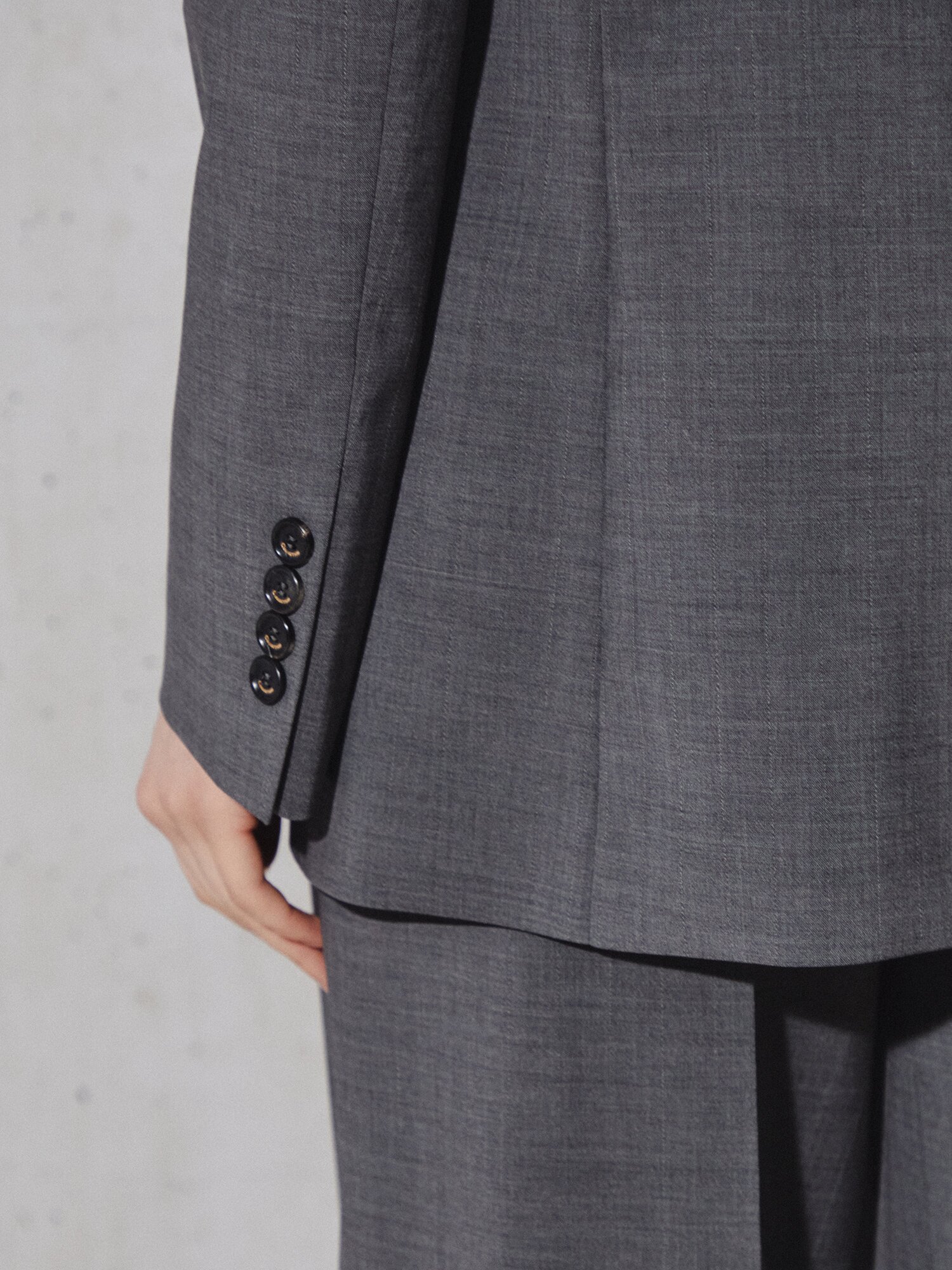 클래식 밸런스 더블 테일러드 재킷 (STRIPE GREY)