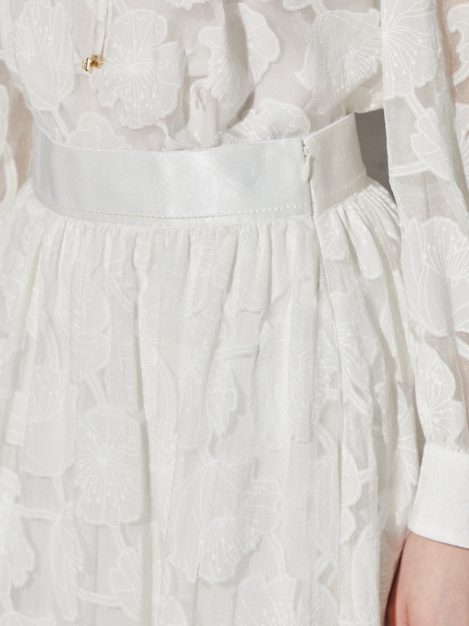 블룸 시어 자카드 레이어 스커트 (IVORY)