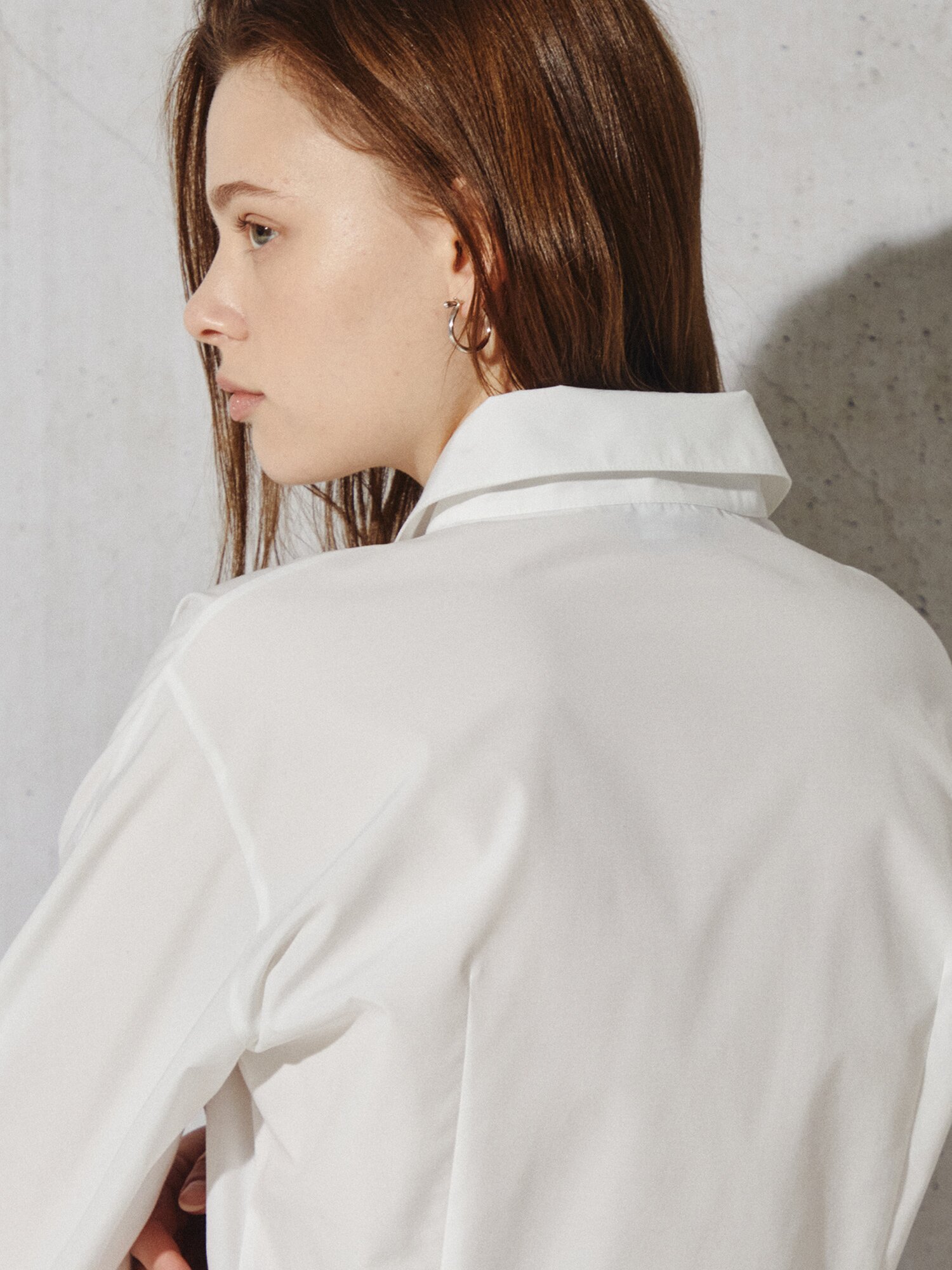 컨투어 페플럼 패널 블라우스 탑 (OFF WHITE)