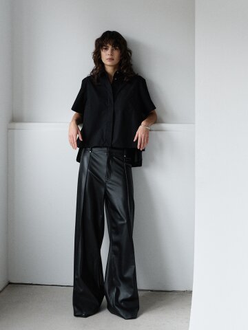 모던 백 플리츠 레이어드 블라우스 (BLACK)