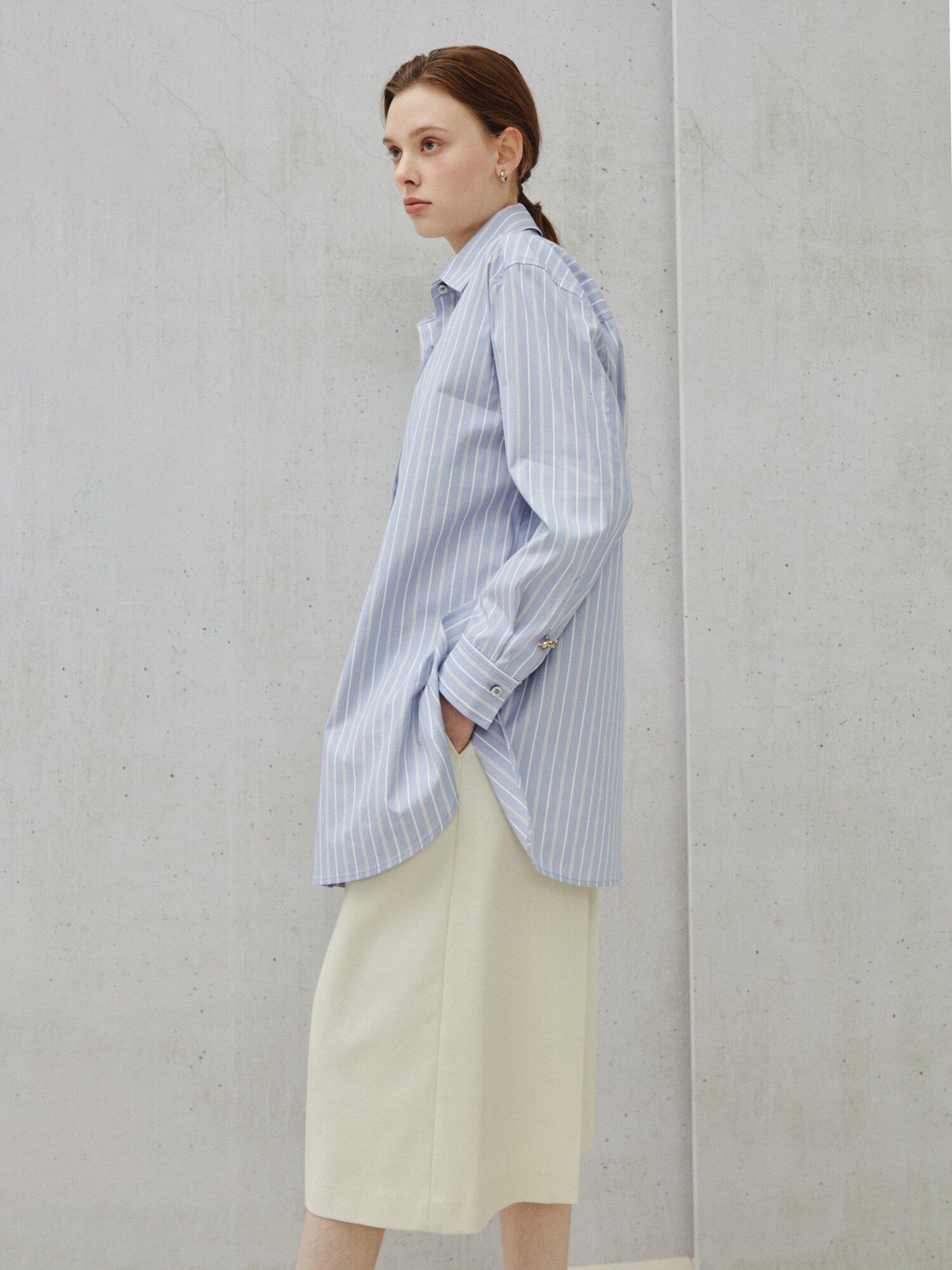 시그니처 레터링 포인트 오버 셔츠 (STRIPE BLUE)