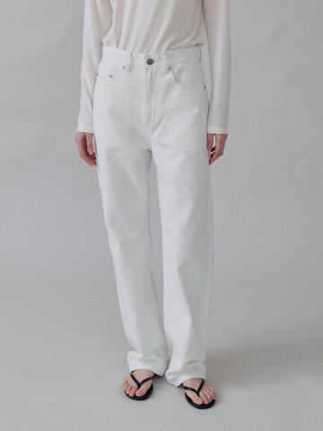 Classic Straight Leg Denim_WHITE
