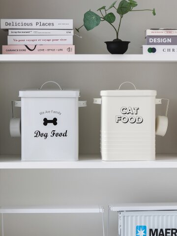 강아지 고양이 사료통 간식통 밀폐 보관통 사료스푼