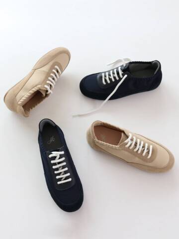 소프트텐션 스웨이드 스니커즈 M26S02L