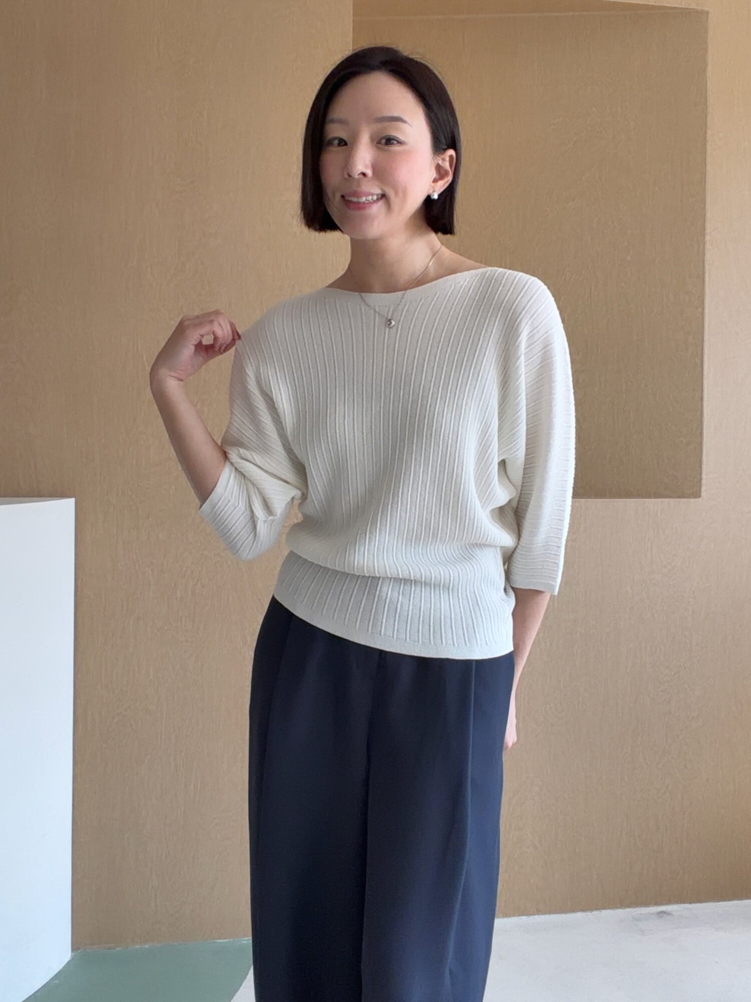 홀가먼트 돌먼 슬리브 풀오버 니트 (IVORY)