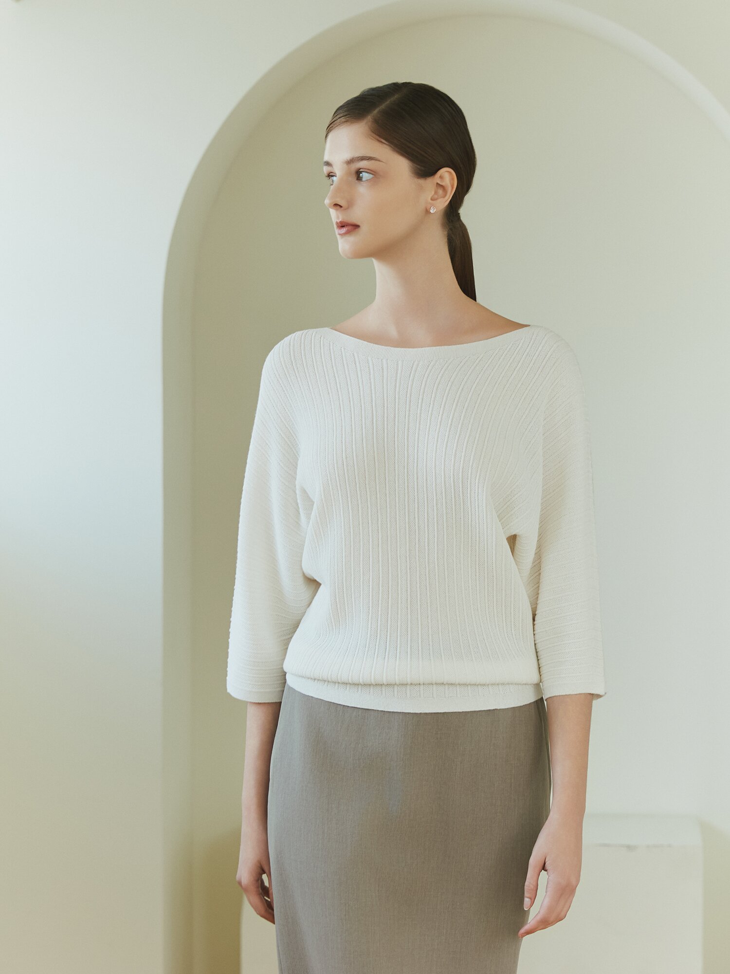 홀가먼트 돌먼 슬리브 풀오버 니트 (IVORY)