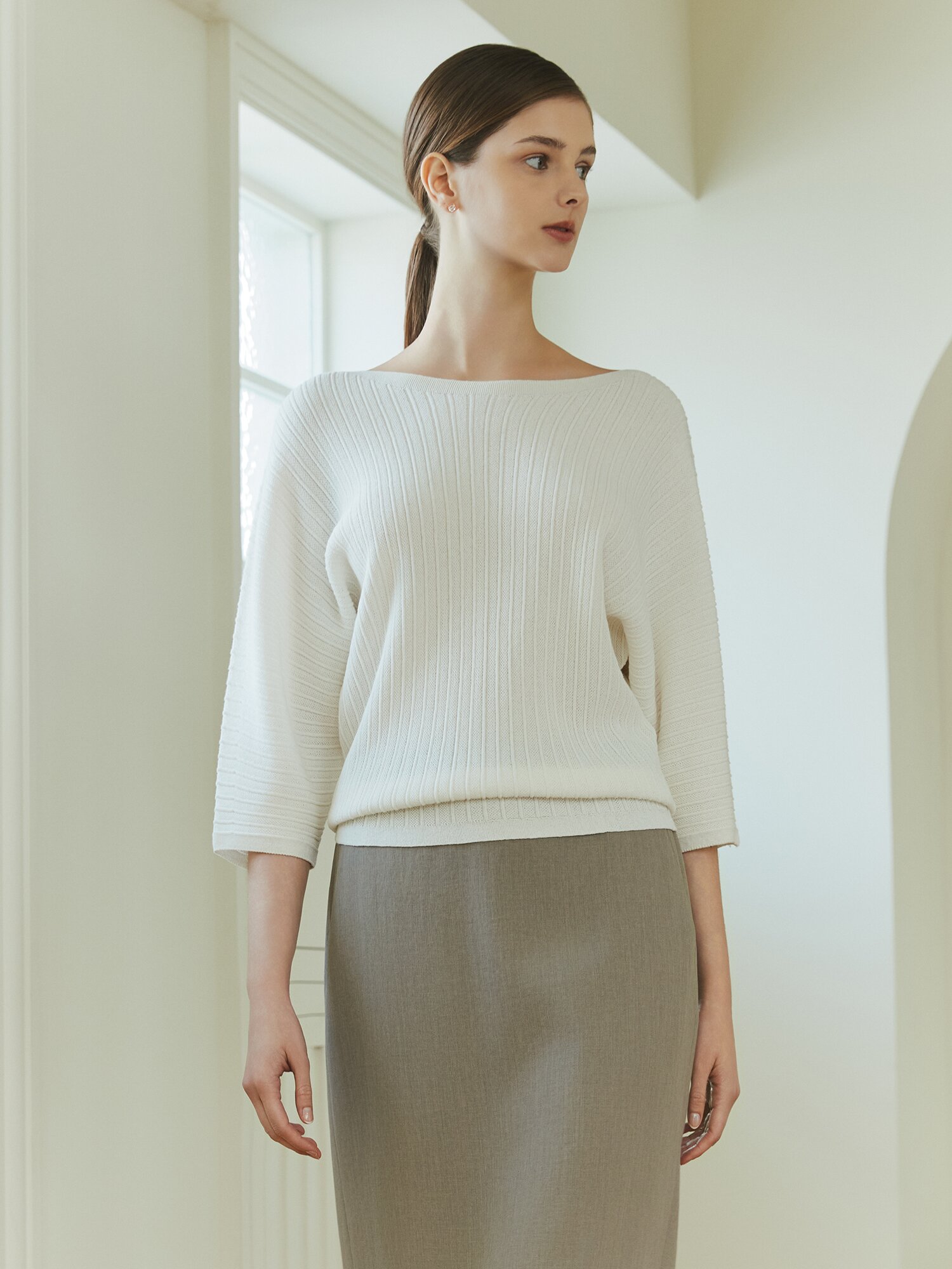 홀가먼트 돌먼 슬리브 풀오버 니트 (IVORY)