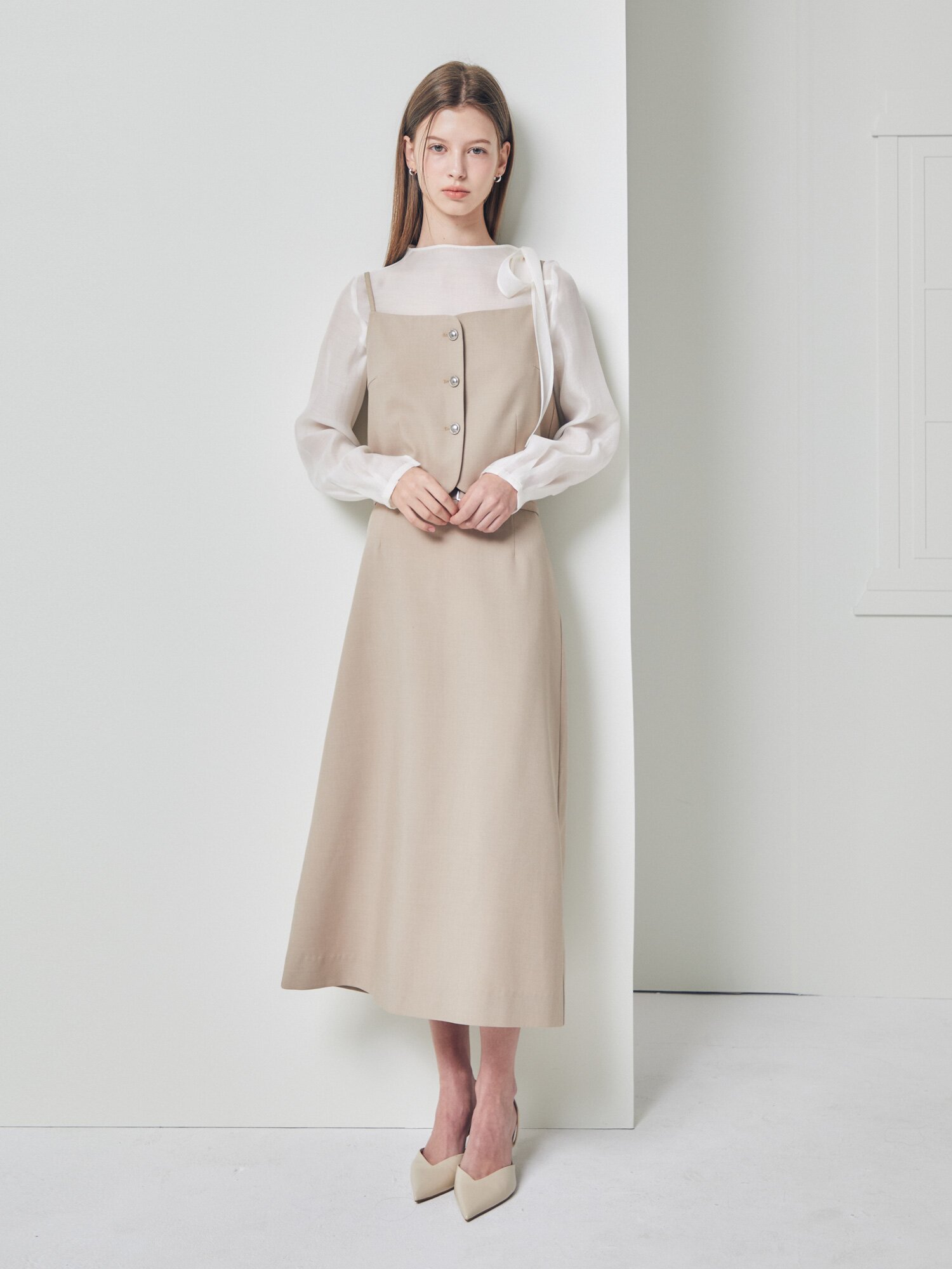 뷔스티에 탑 + 벨티드 A라인 스커트 세트 (BEIGE)