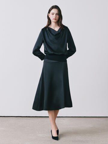 새틴 언밸런스 A라인 스커트 