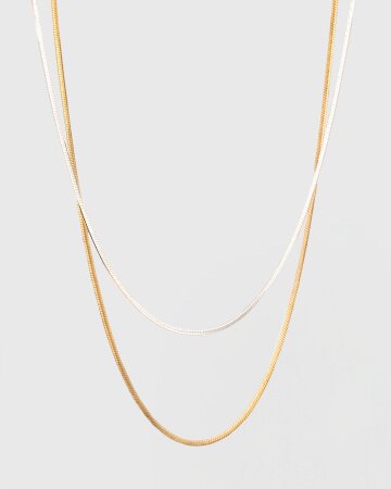 Satin Snake Necklace
사틴 스네이크 네크리스