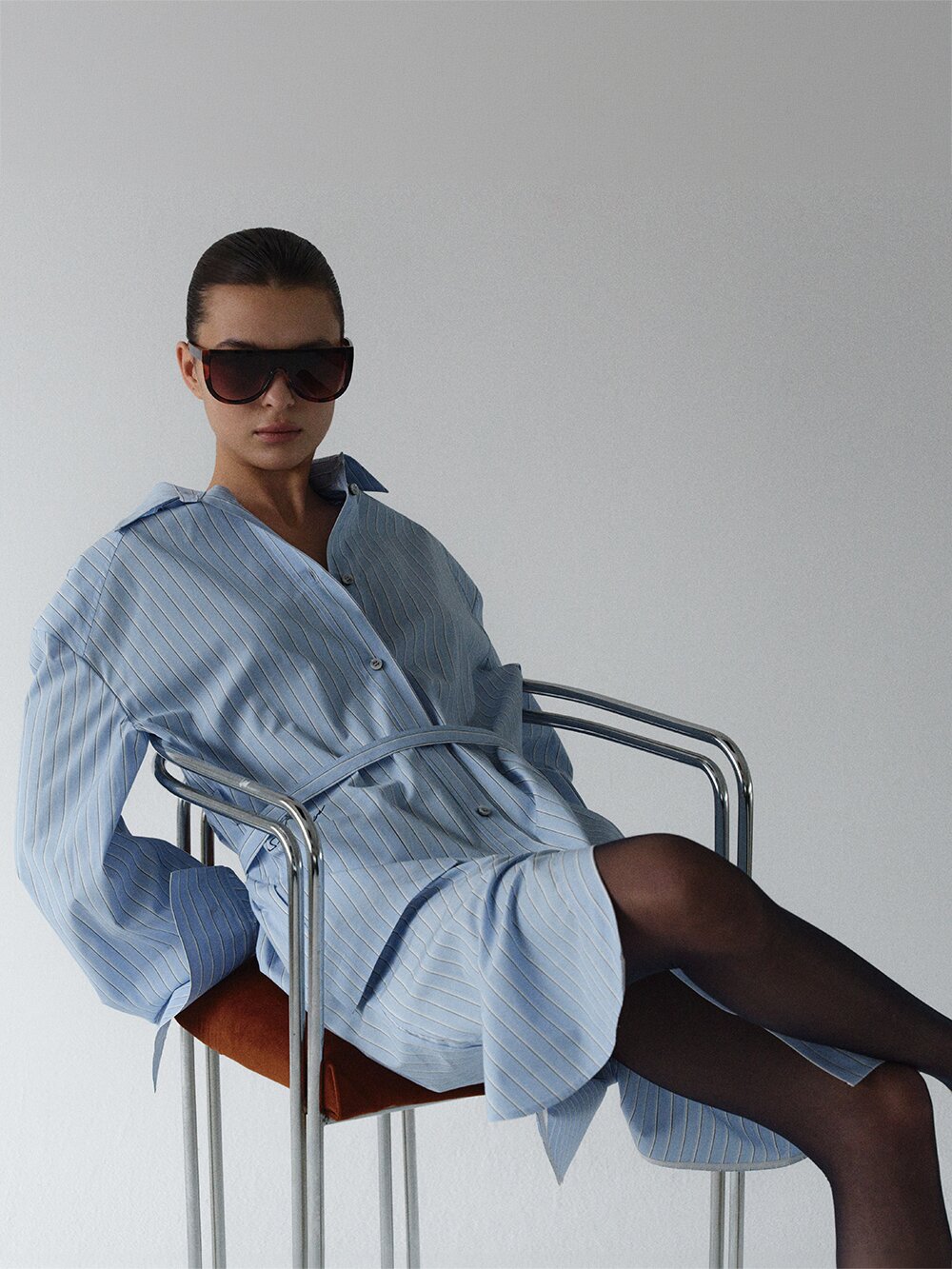 소프트 스트라이프 롱 블라우스 (STRIPE BLUE)