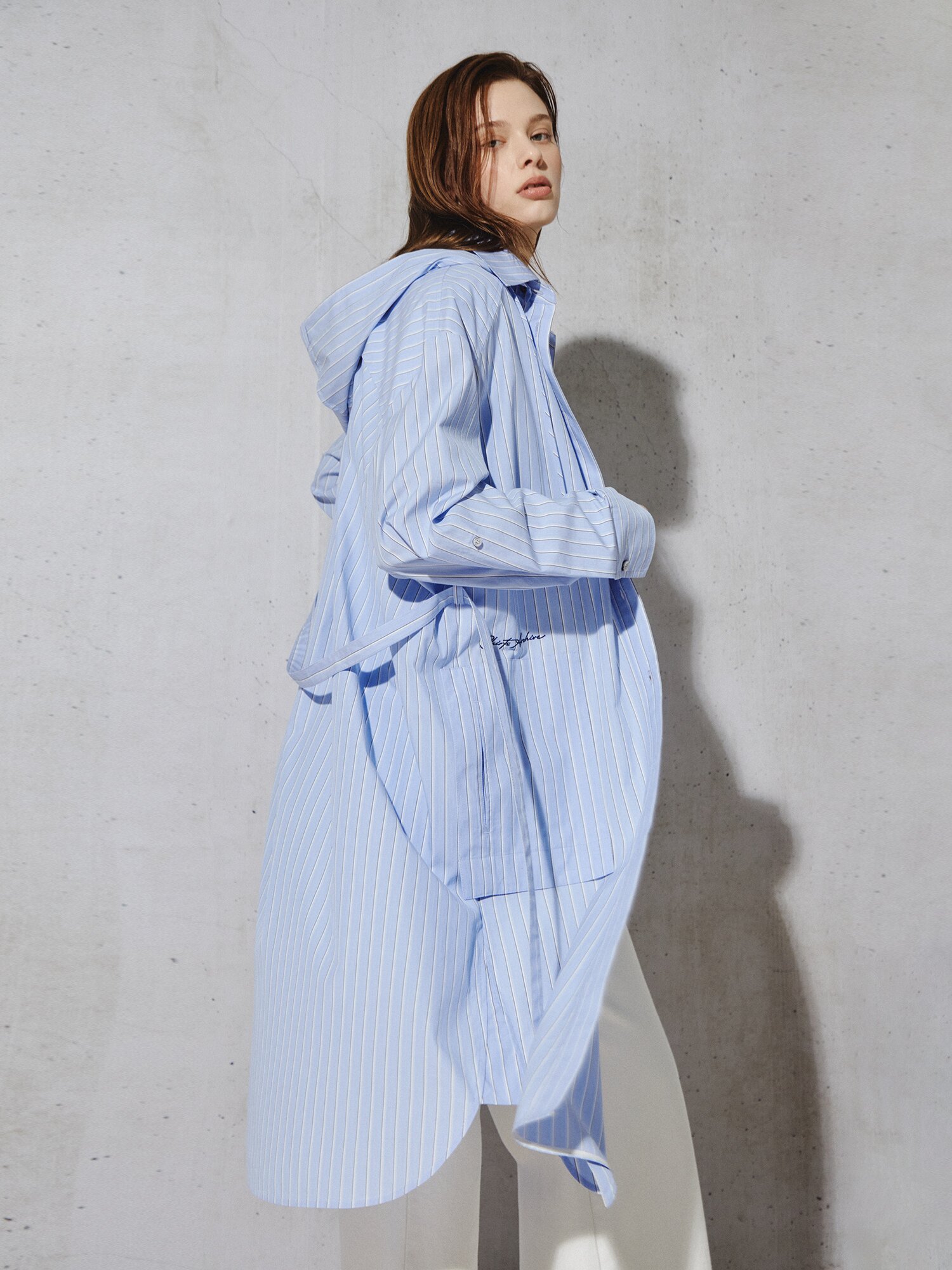 소프트 스트라이프 롱 블라우스 (STRIPE BLUE)