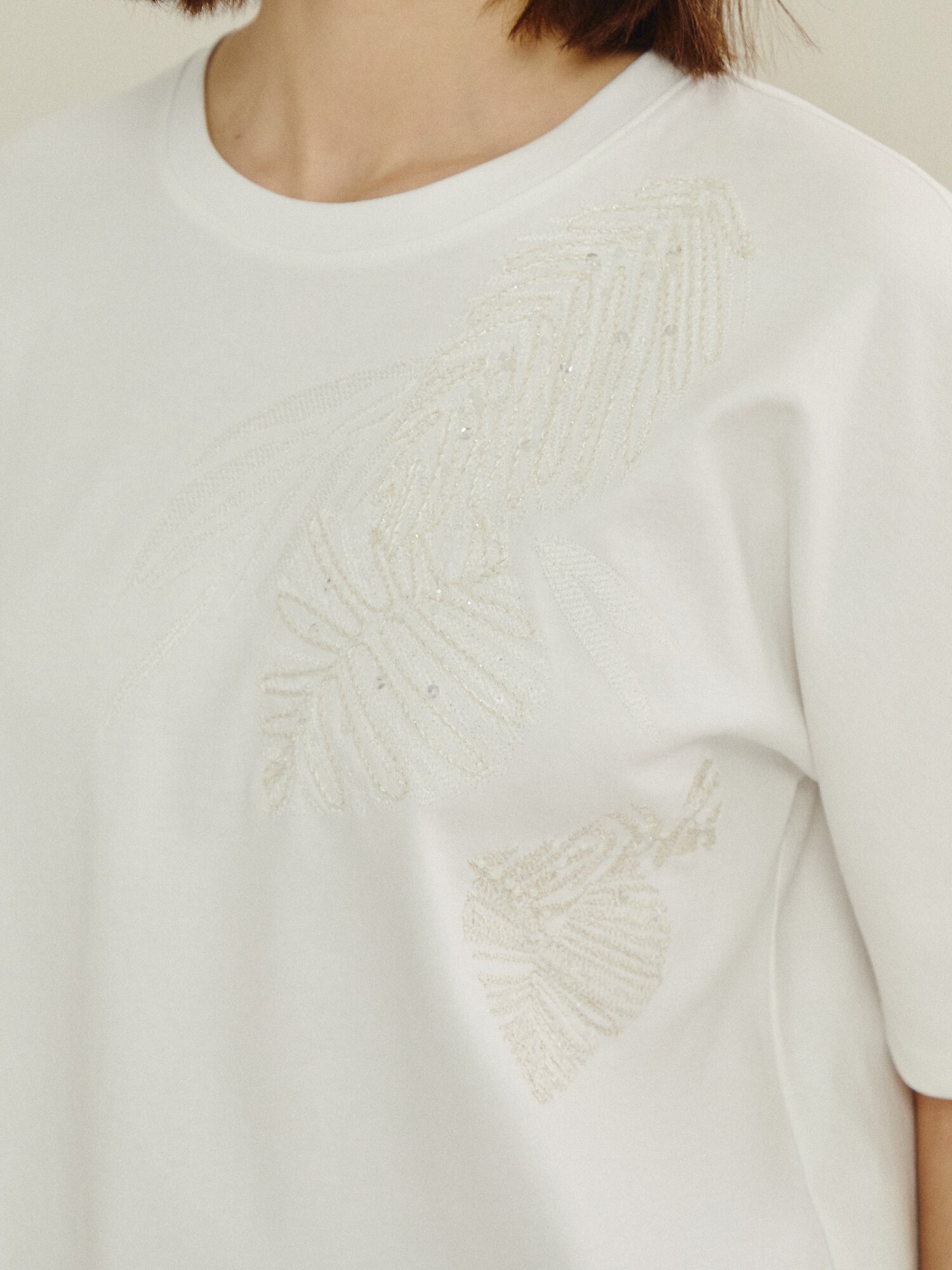 보타닉 비딩 포인트 코튼 티셔츠 (WHITE)