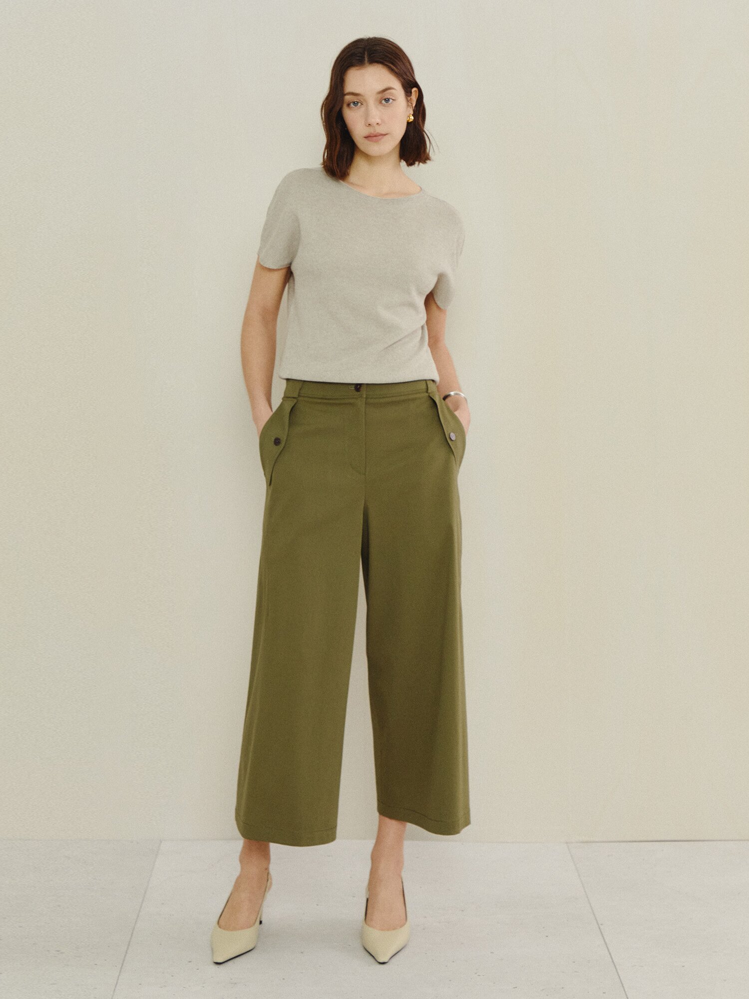 모던 아웃포켓 와이드 트라우저 (KHAKI)