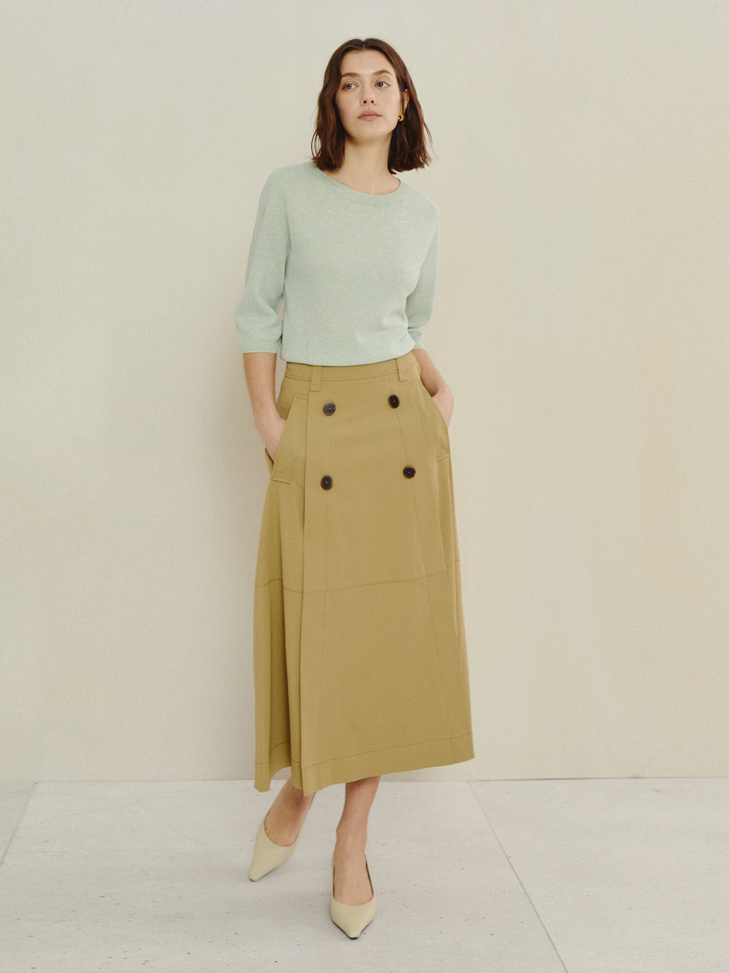 트렌치 더블 버튼 미디 스커트 (KHAKI BEIGE)