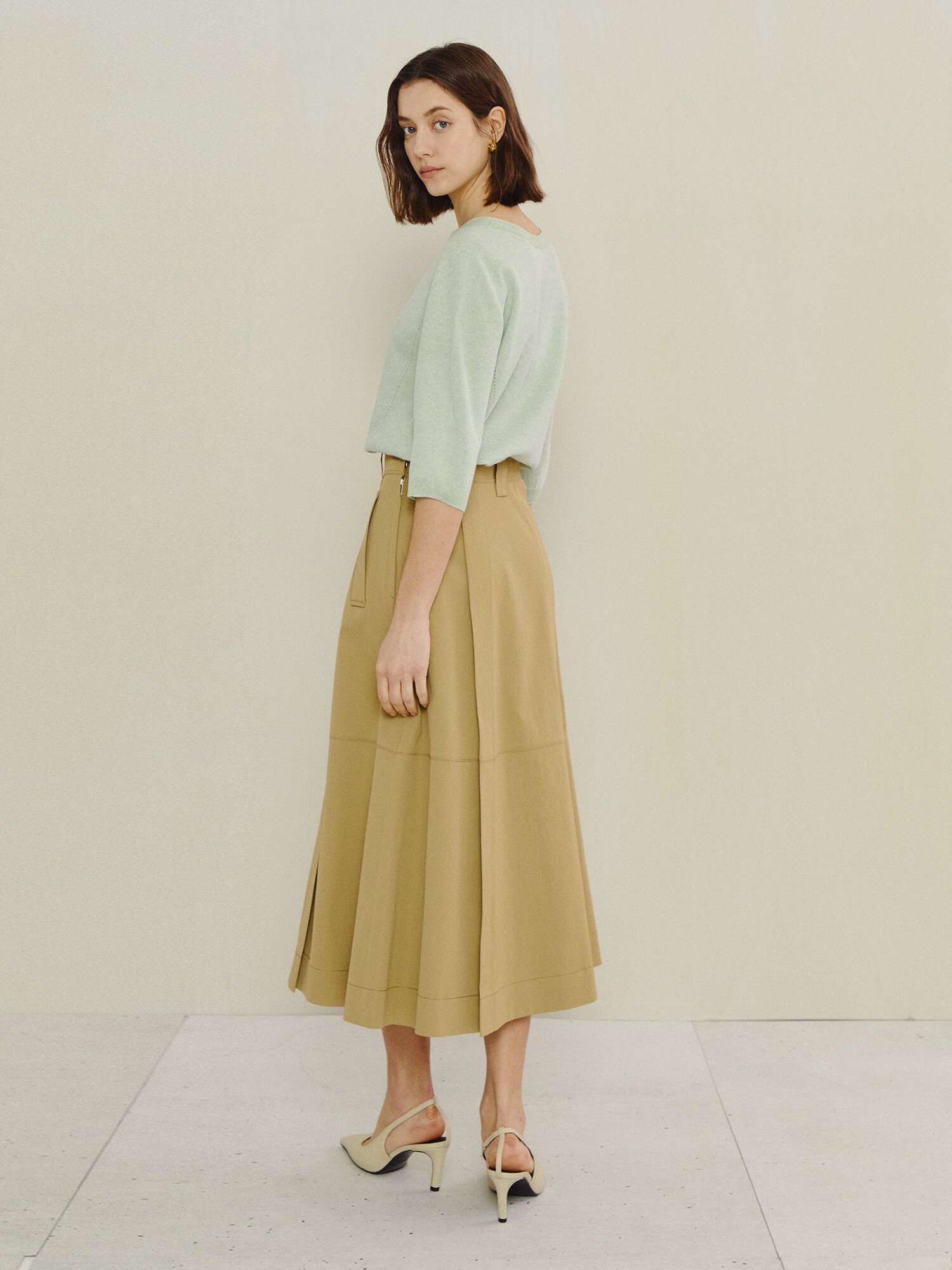 트렌치 더블 버튼 미디 스커트 (KHAKI BEIGE)