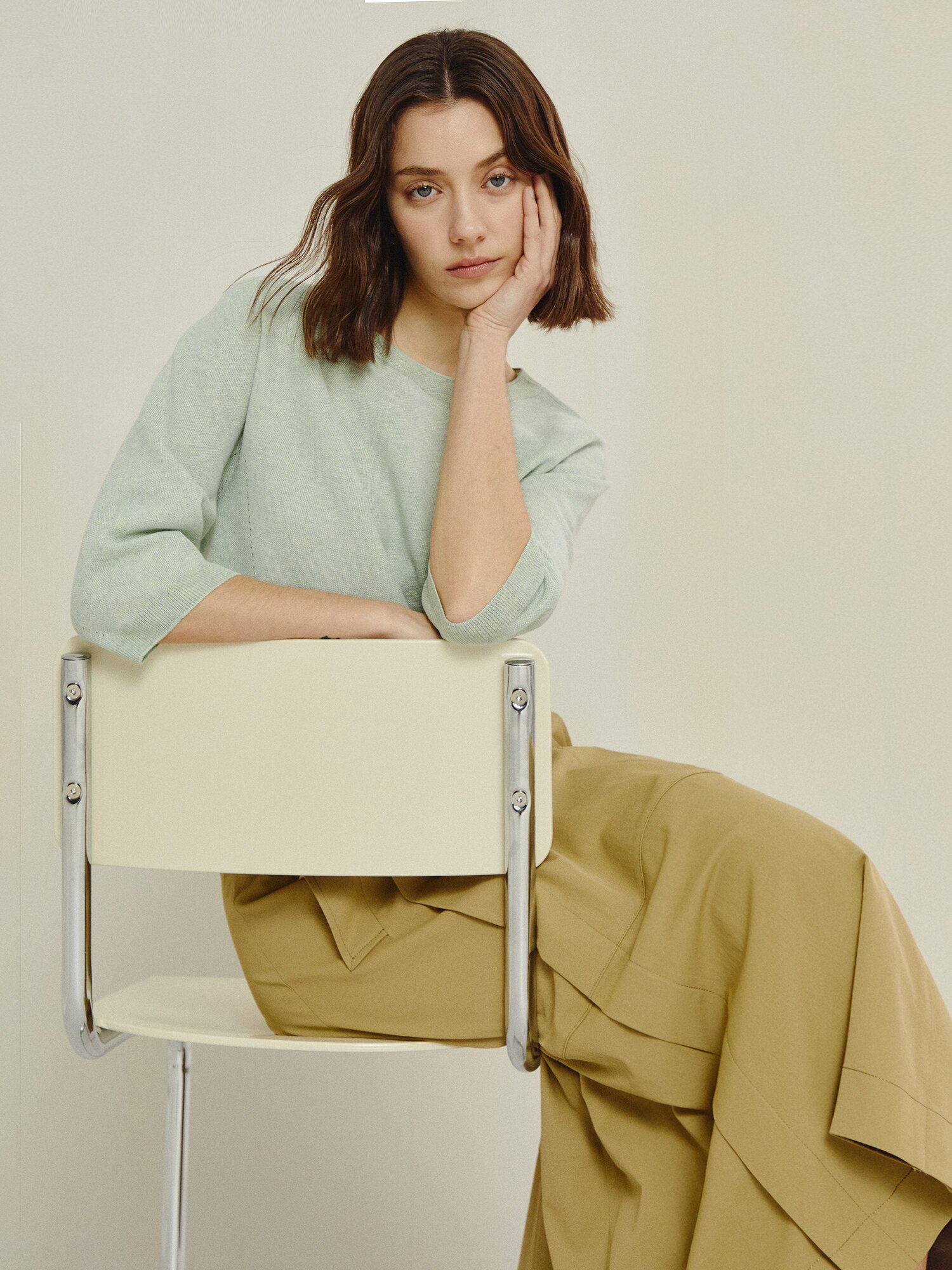 트렌치 더블 버튼 미디 스커트 (KHAKI BEIGE)