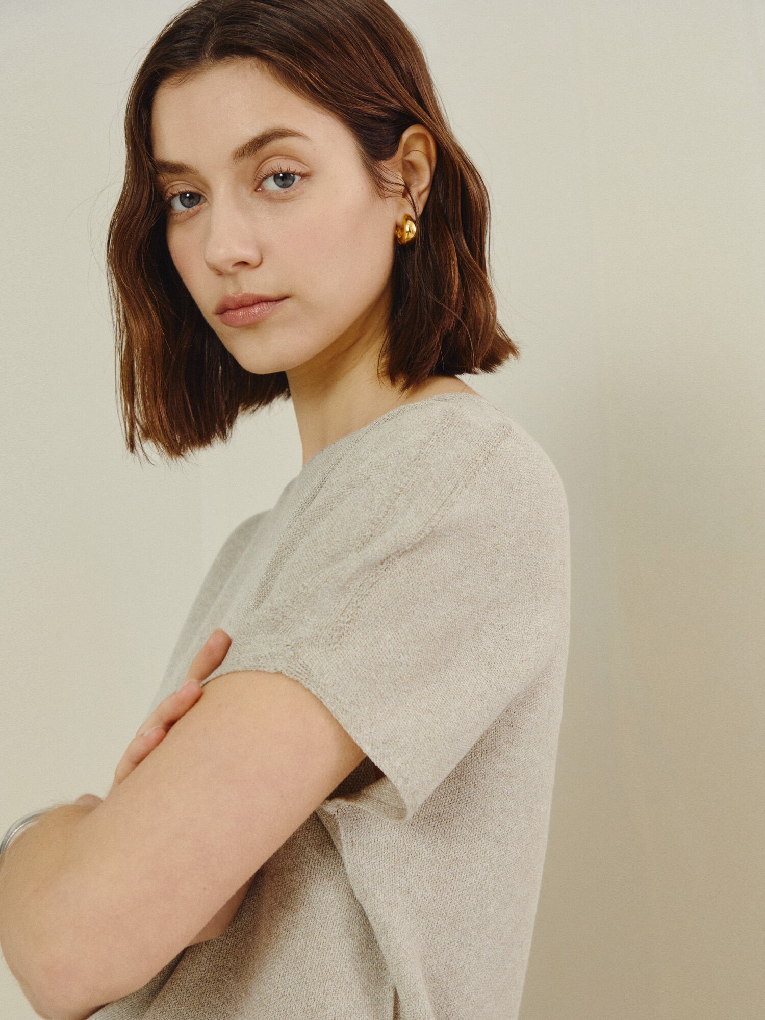 내추럴 숏 슬리브 니트 풀오버 (LIGHT BEIGE)