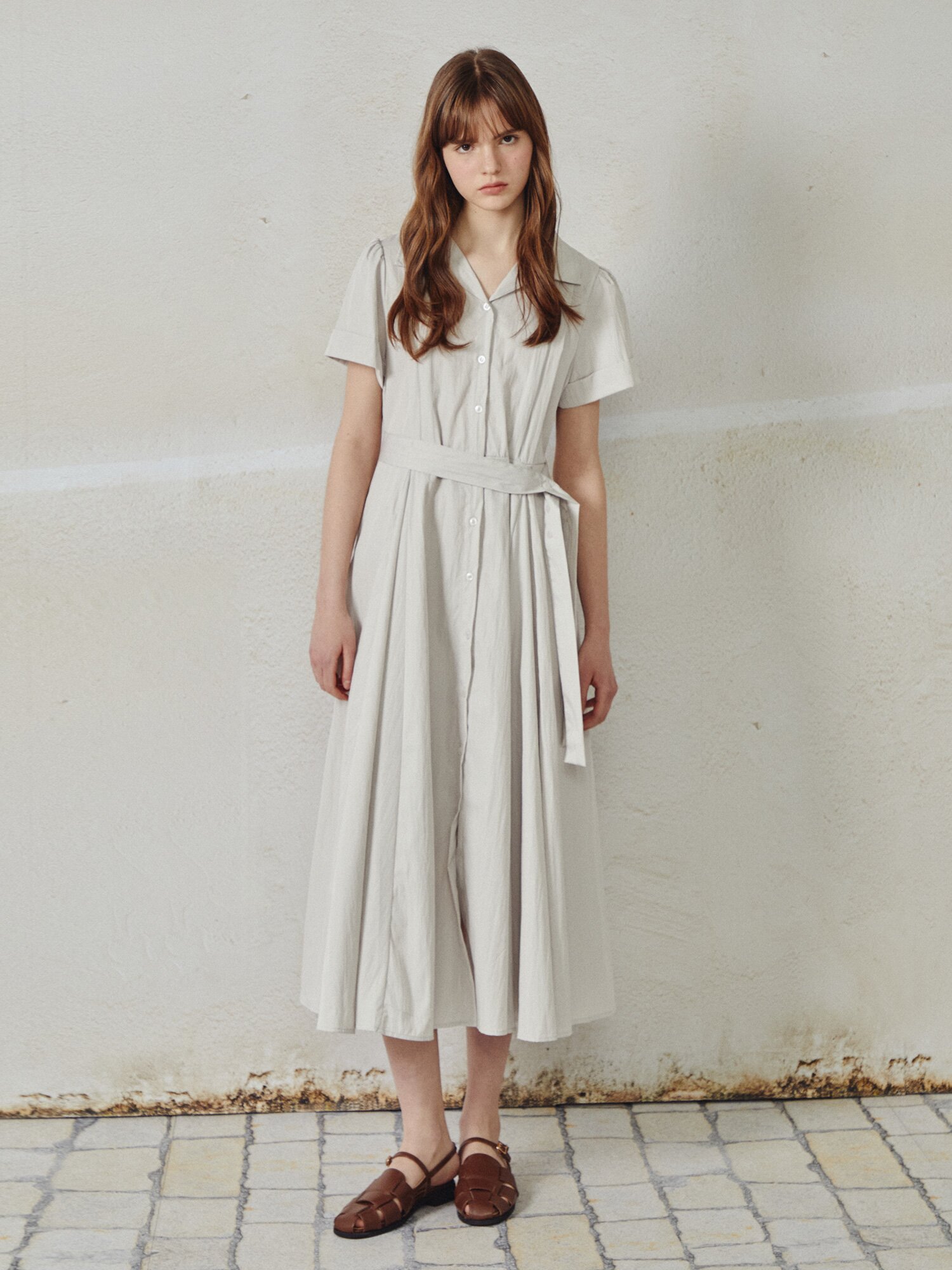 오픈칼라 벨티드 롱 원피스 (BEIGE)