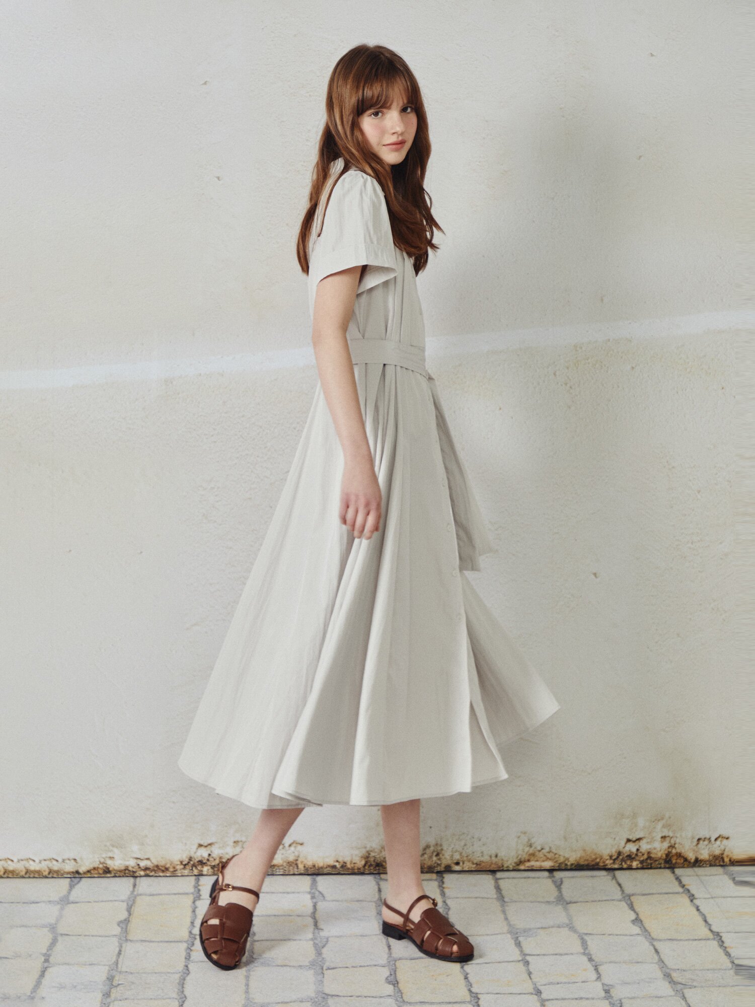 오픈칼라 벨티드 롱 원피스 (BEIGE)