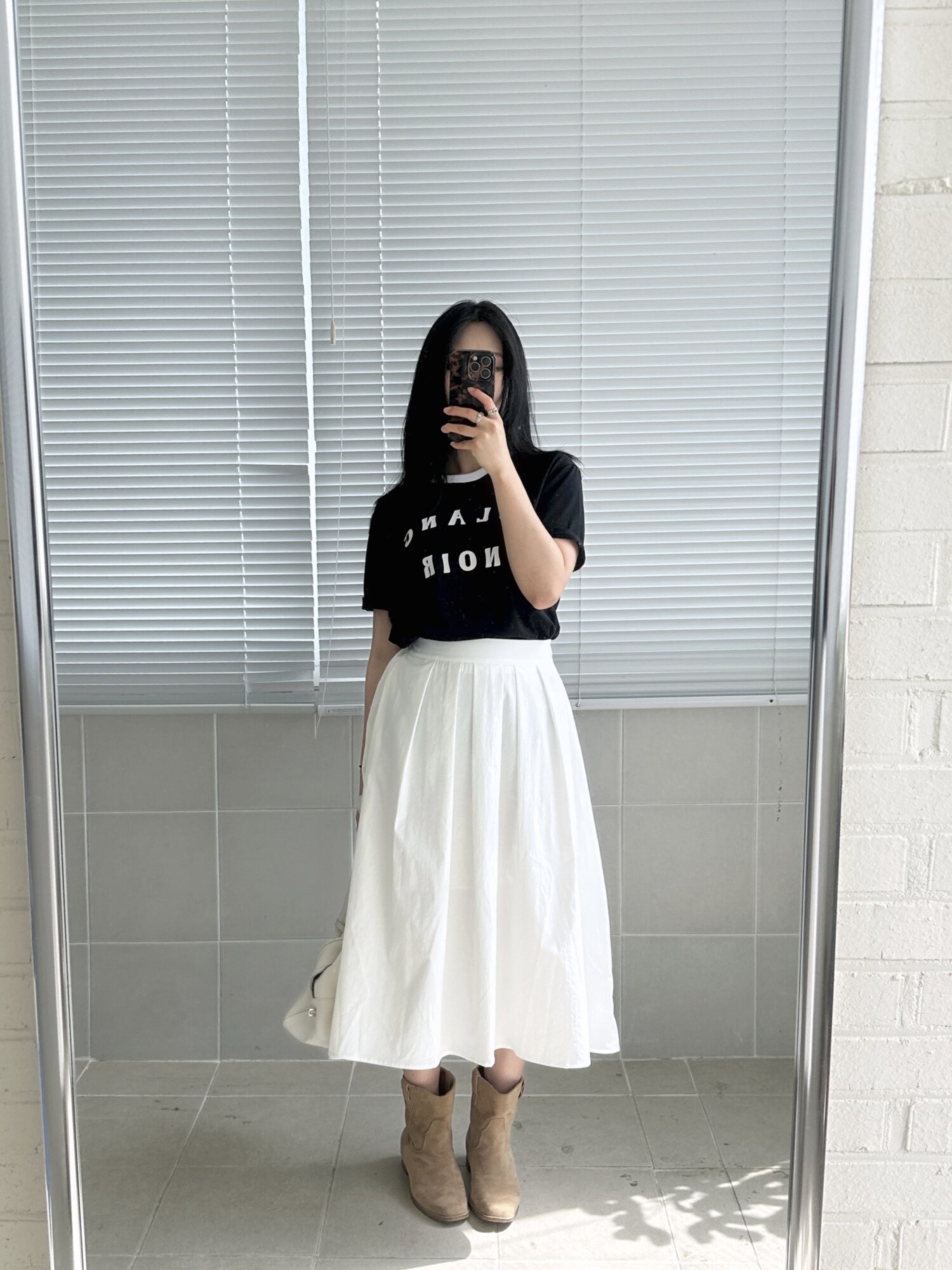 핀 턱 밴딩 플레어 스커트 (WHITE)
