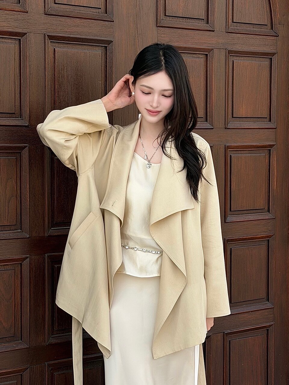 르제로 벨티드 하프 트렌치 코트 / 베이지