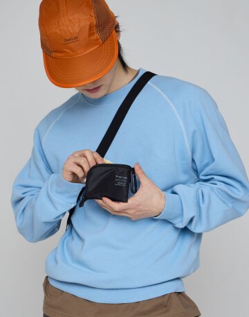 OVPR-136 / 라이트 월렛