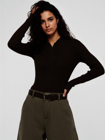 슬림피트 후디드 리브 하프 집업 니트(브라운,베이지)/W261TP04