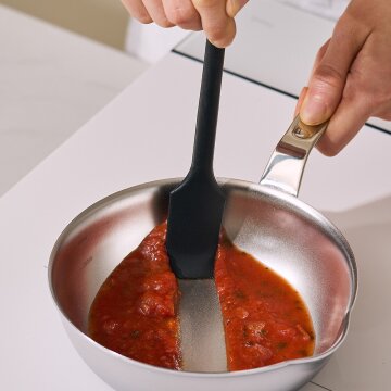 바겐슈타이거 플래티넘 실리콘 투웨이 스패츌라 스푼 애쉬 블랙