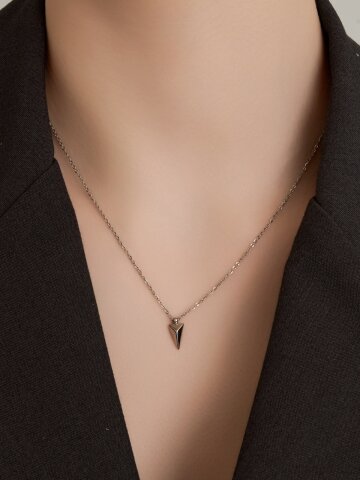 샤프 엣지 목걸이 LMSTNN001