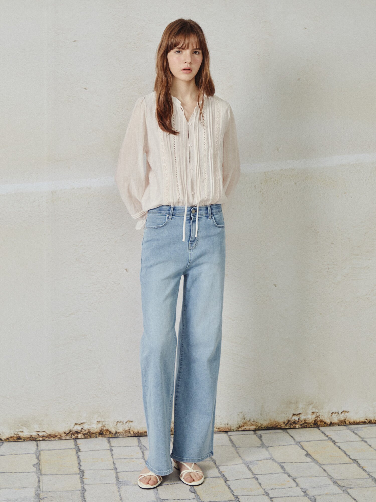 자카드 프릴넥 블라우스 (PINK)