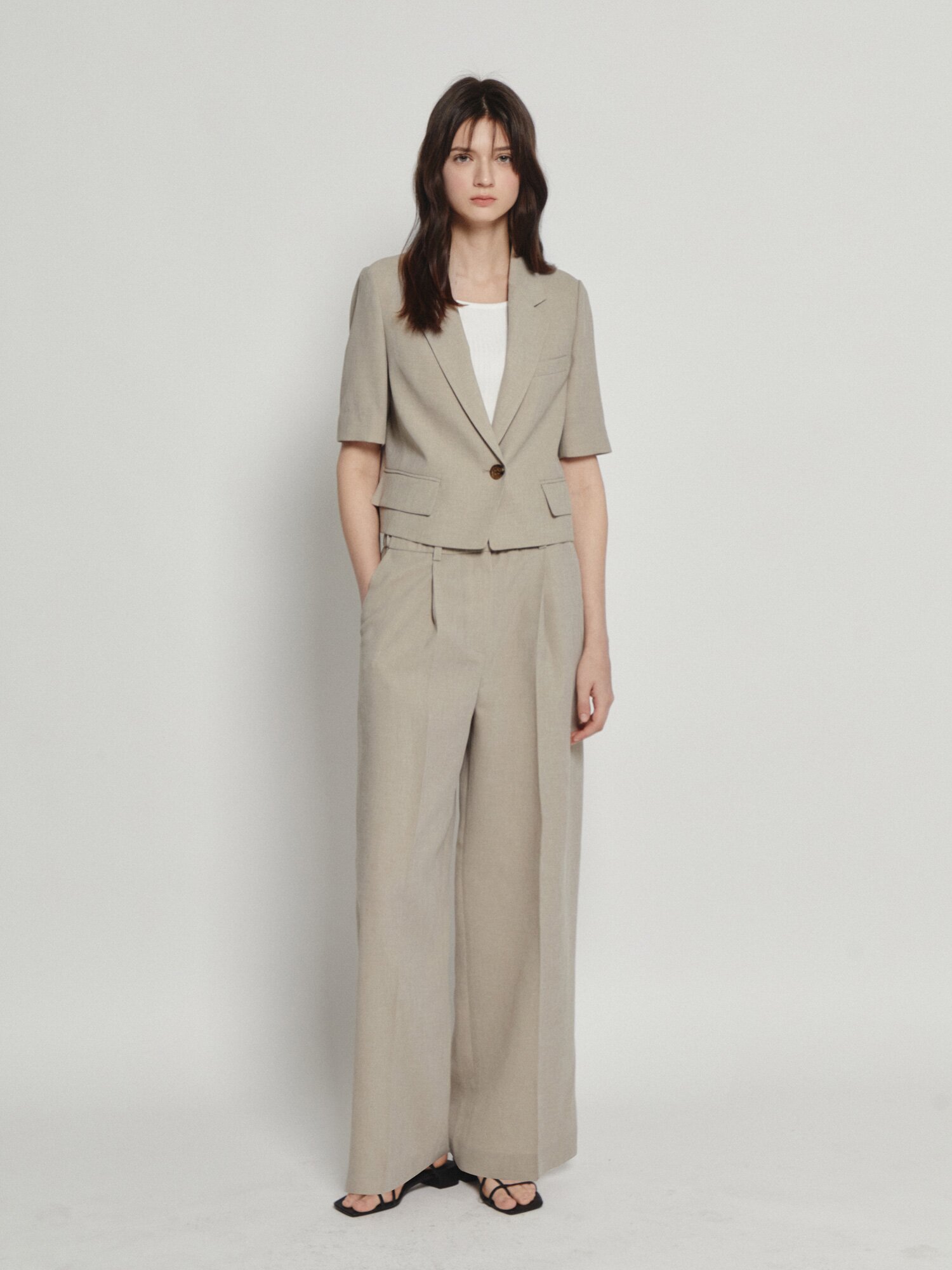 버튼 원턱 밴딩 와이드 팬츠 (BEIGE)