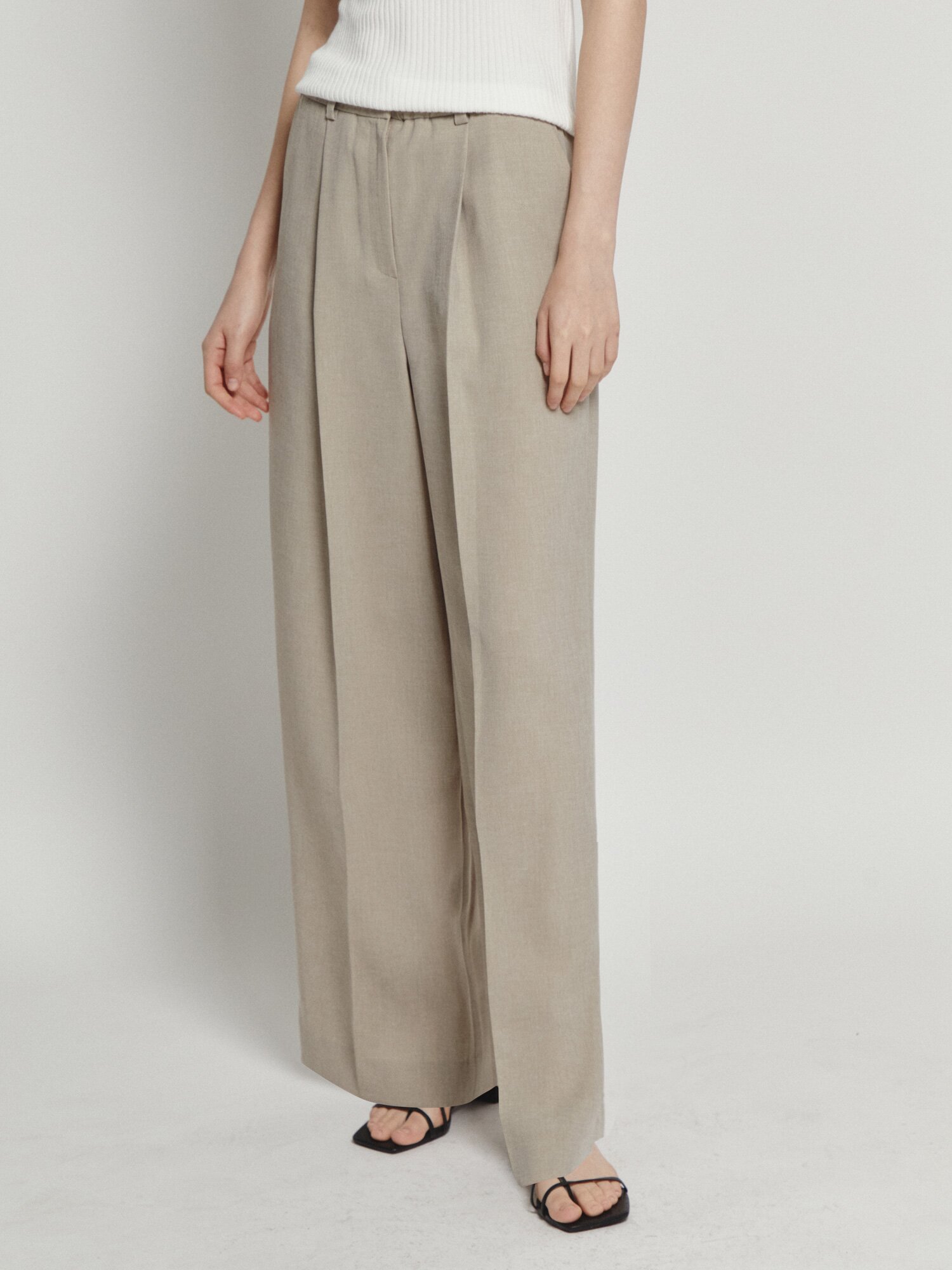 버튼 원턱 밴딩 와이드 팬츠 (BEIGE)