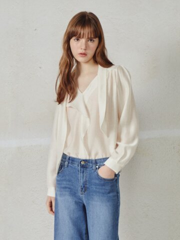 타이넥 프릴 블라우스 