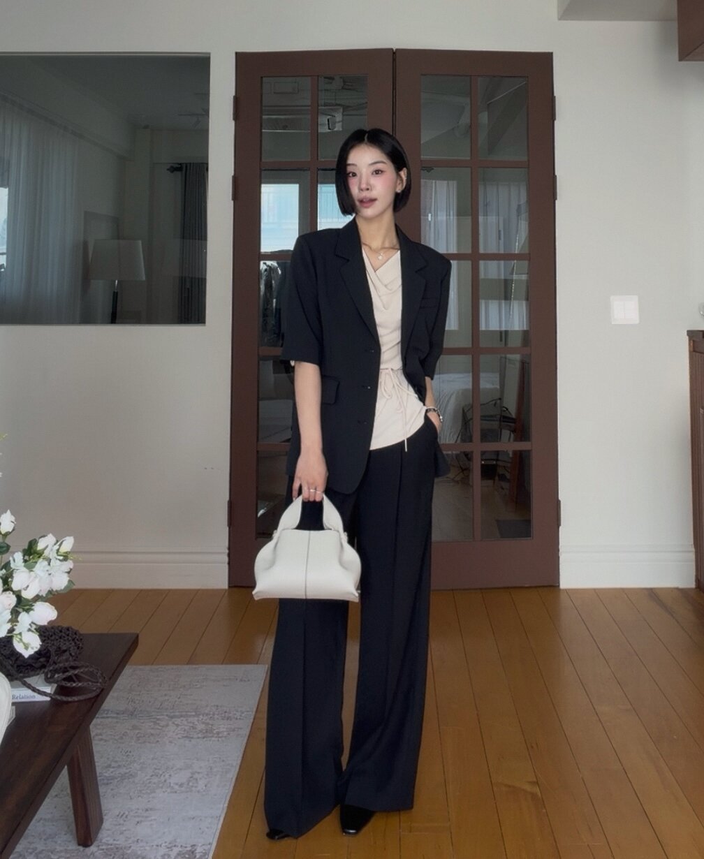 버튼 원턱 밴딩 와이드 팬츠 (BLACK)