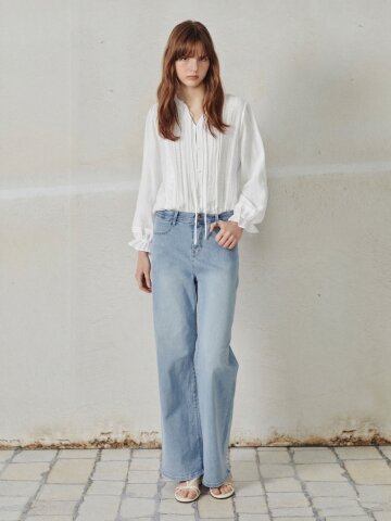 자카드 프릴넥 블라우스 