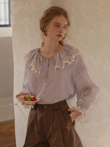 DA_Tucker pleats blouse