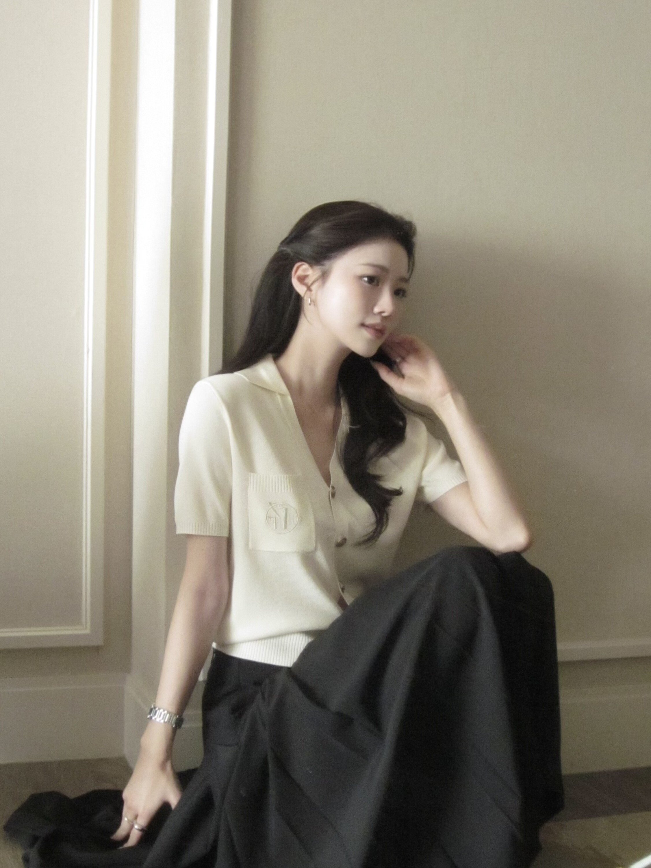 벨티드 백 밴딩 플리츠 스커트 (BLACK)