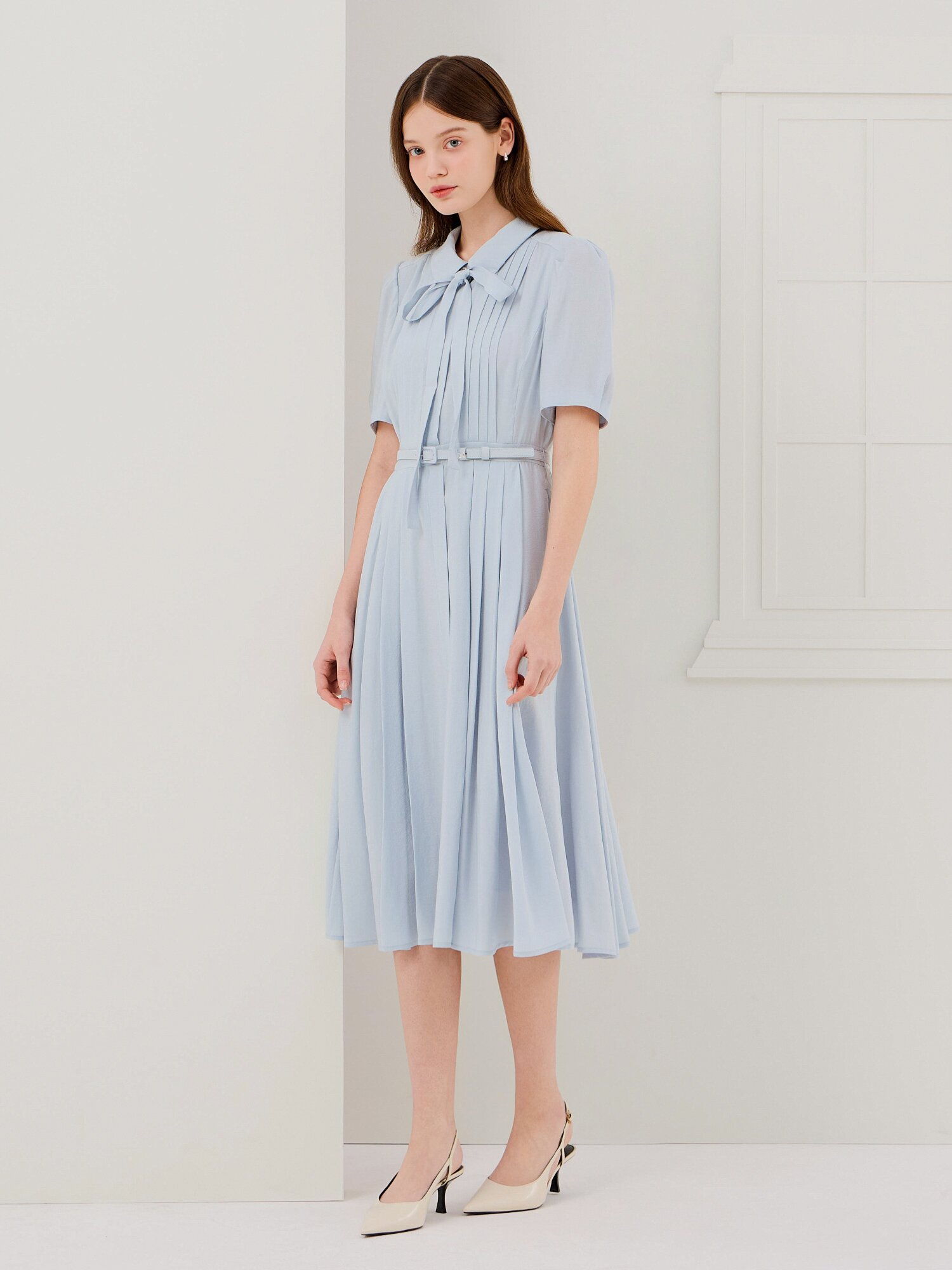 타이 핀턱 플레어 셔츠 원피스 (SKY BLUE)