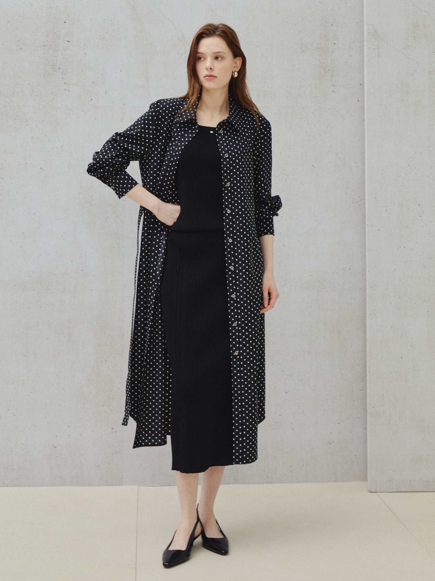 클래식 도트 프린트 셔츠 드레스 (BLACK)