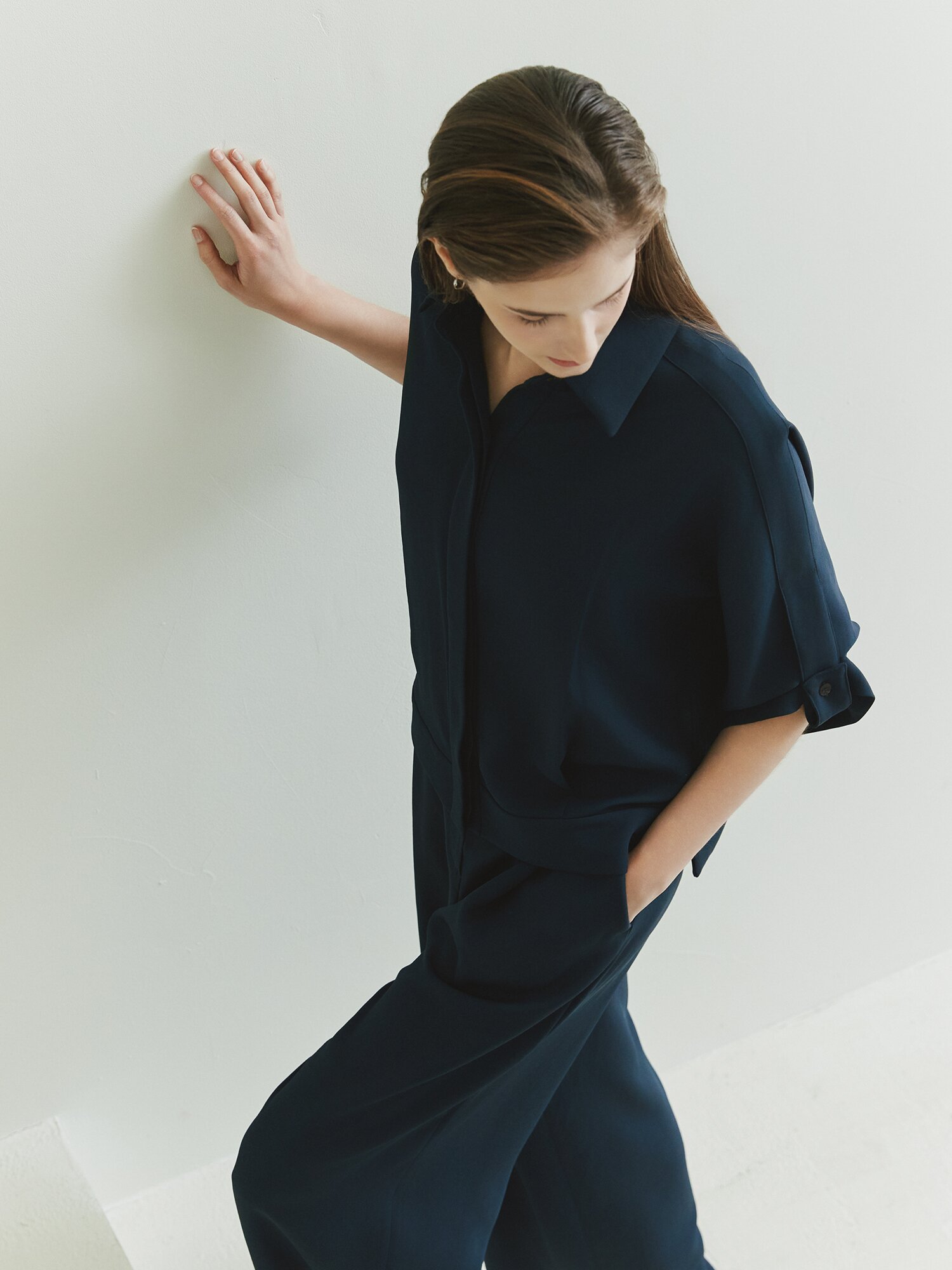 슬리브 버튼 블루종 블라우스 (NAVY)