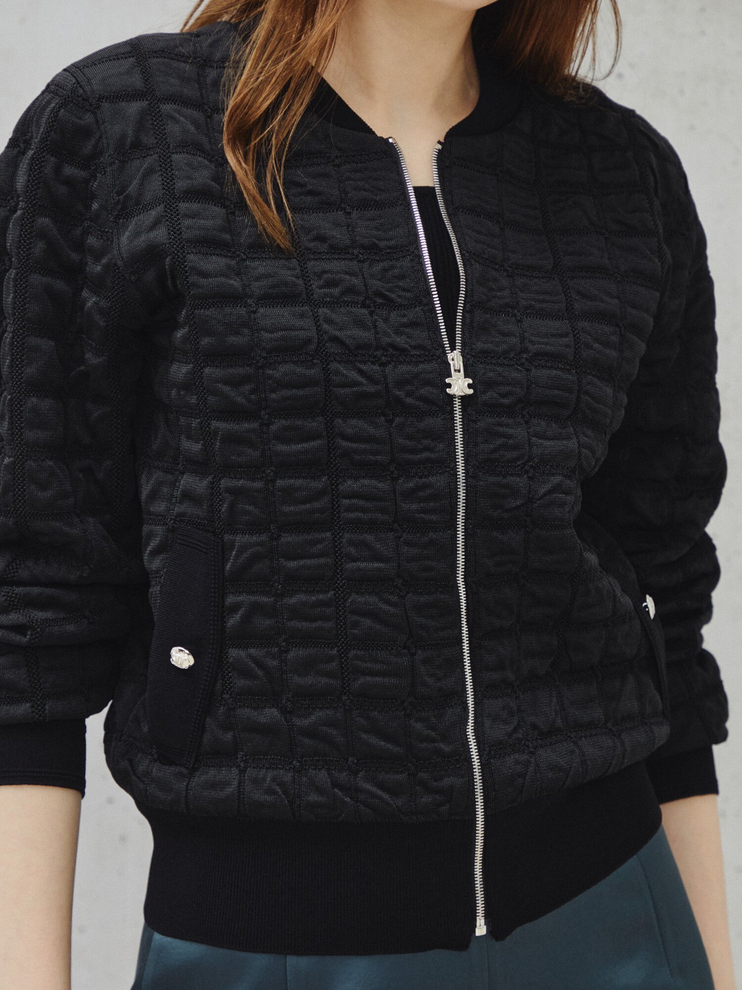 폴리쉬 텍스처드 퀼팅 집업 카디건 (BLACK)