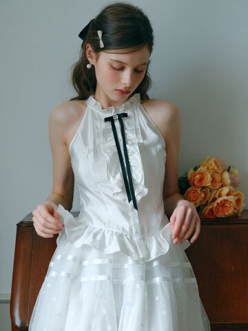 Cest_Ruffle halter neck blouse