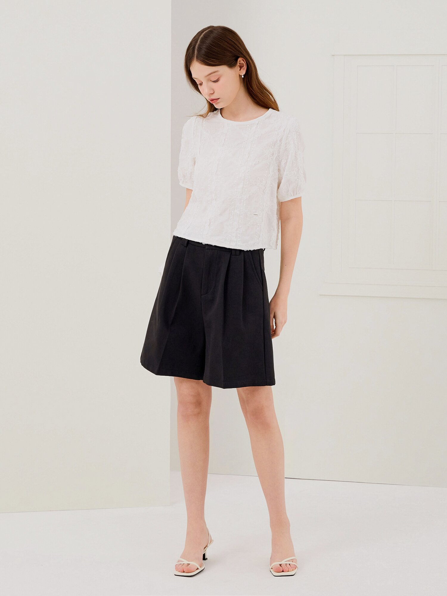 벨티드 코튼 버뮤다 팬츠 (BLACK)