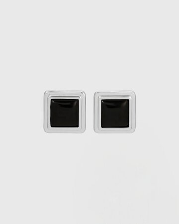 Noir Frame Earrings
느와르 프레임 이어링