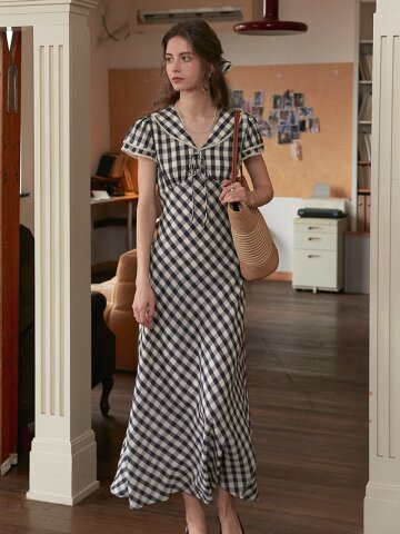 SR_Lace navy collar check dress